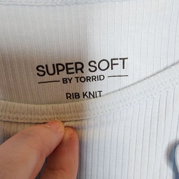 4X 26W Torrid Blue Cami Shrug Set Rib Lettuce Edge Fitted Supersoft Stretch 90s - Picture 4 of 12